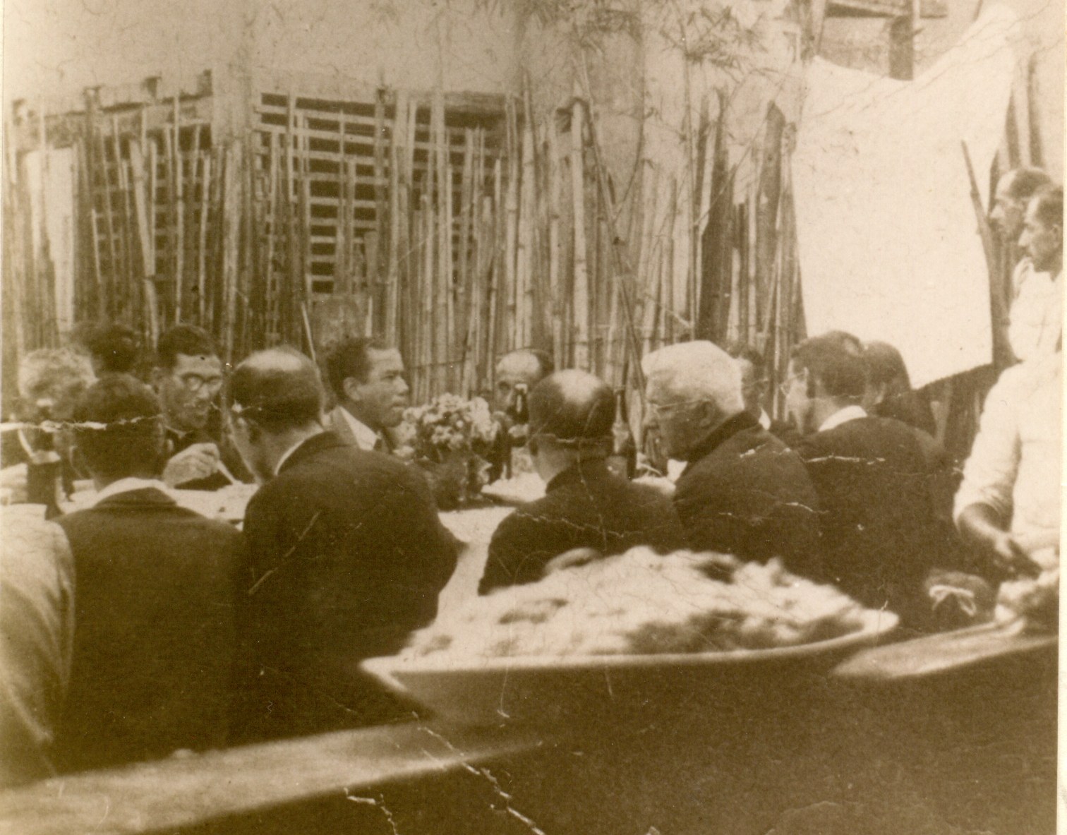 Fotografia preservada pela família e relacionada à ordenação de Padre José Nogueira em 1949